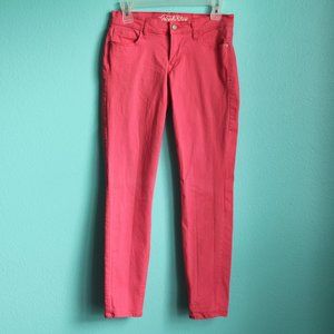 red rockstar jeans